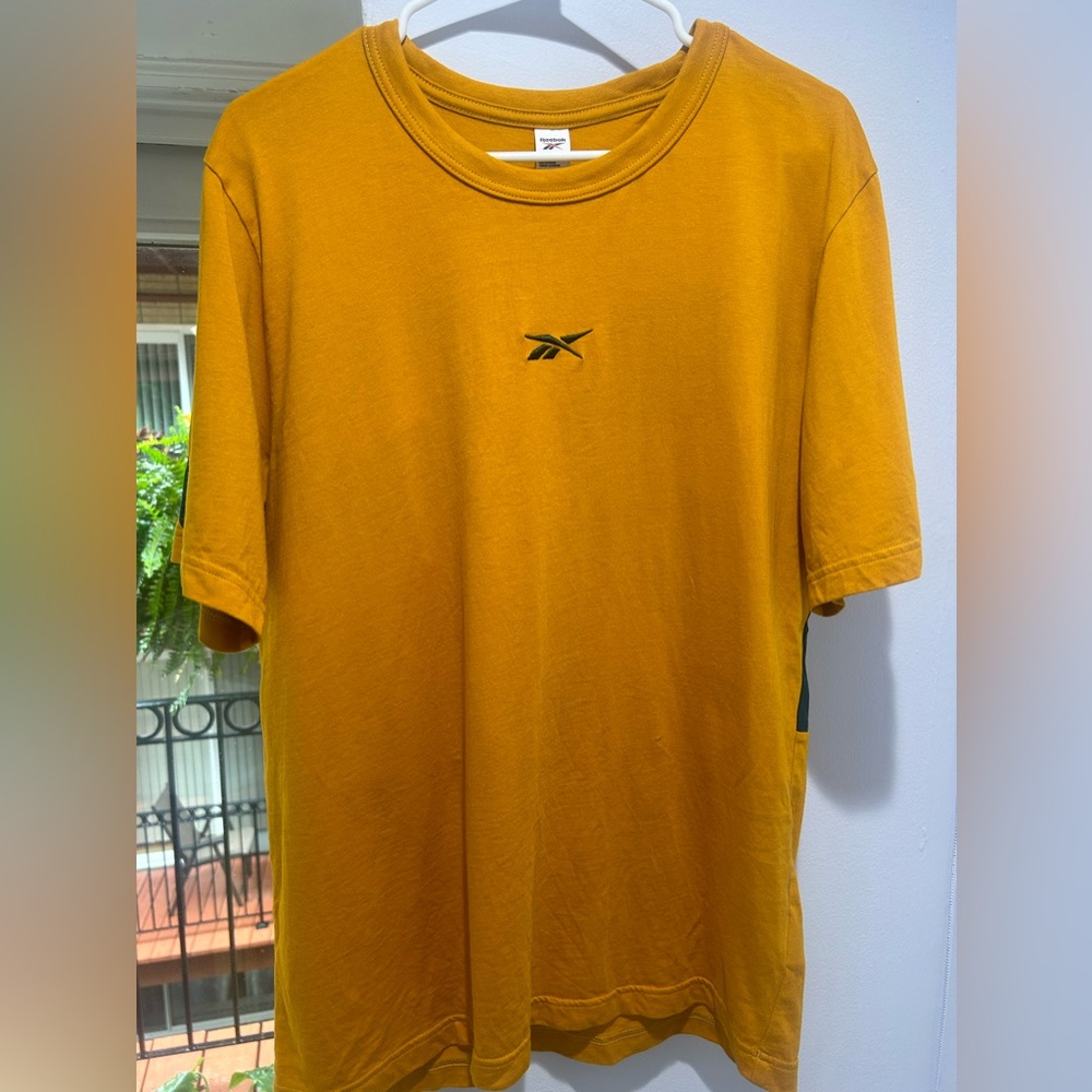 Vintage Style Reebok Men's Classics Brand Vector Proud Tee- Size M- Bright Ochre